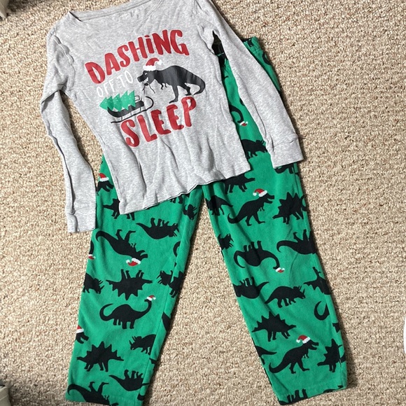Carter’s pjs set sz 7 - Picture 1 of 7